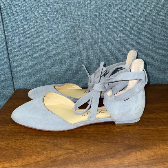 Wrap Flats - Picture 2 of 7